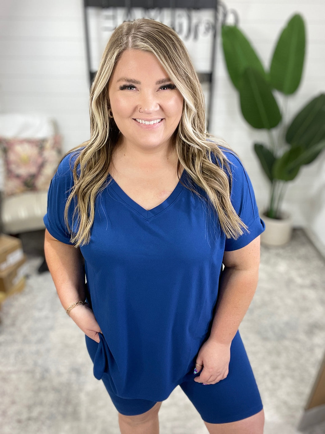 Buttery Soft V-Neck Bike Short Set in Lt Navy