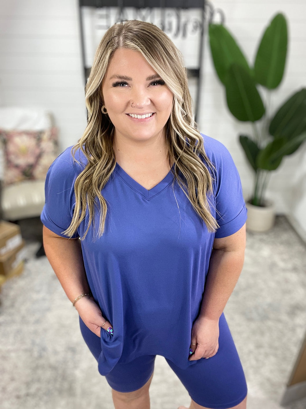 Buttery Soft V-Neck Bike Short Set in Marlin