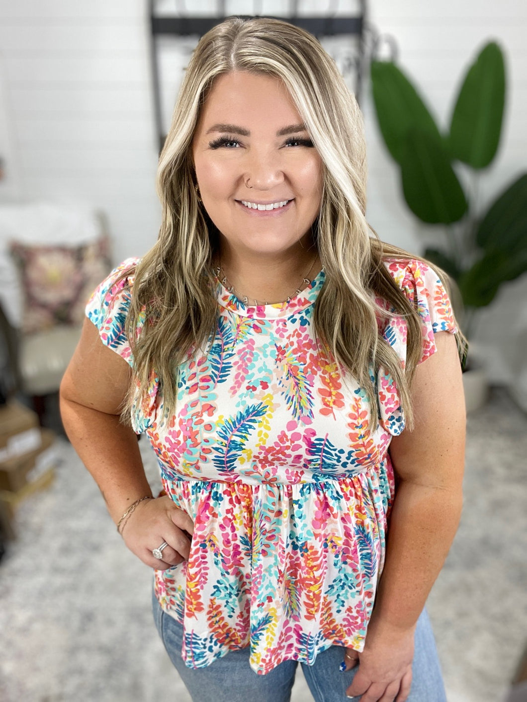 Flirt Alert Flutter Sleeve Top in Ivory