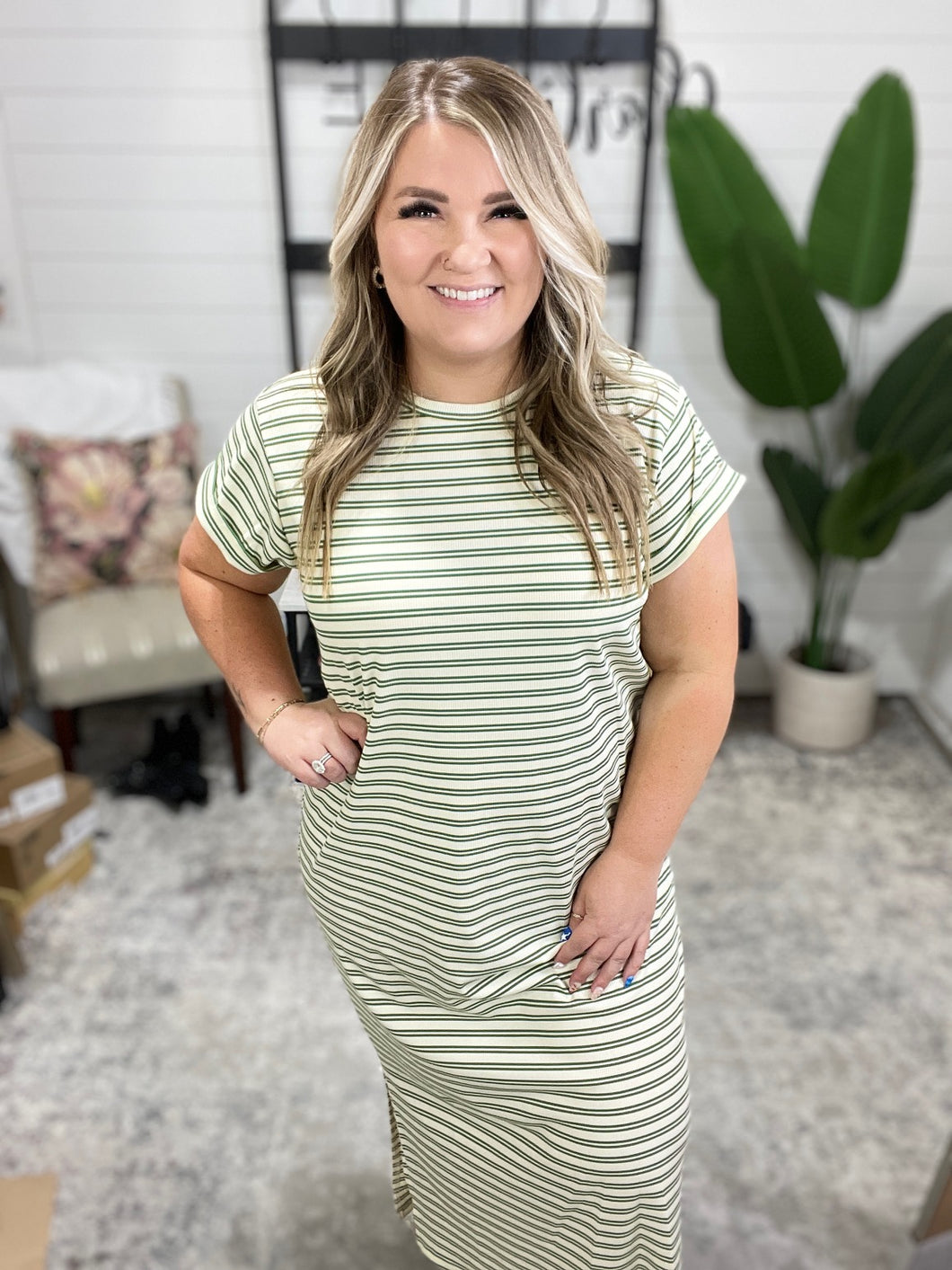 Keep Me Comfy Casual Maxi Dress in Green