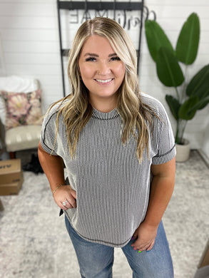 Catch Me Loungin’ Cable Ribbed Knit Top in Black and White