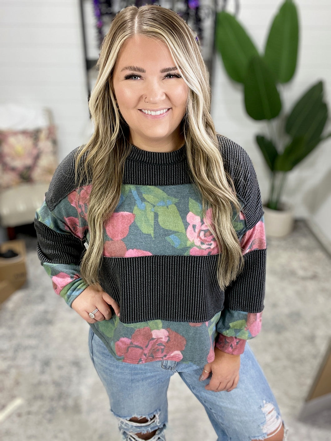 In the Spotlight Contrast Pullover