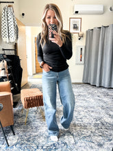 Load image into Gallery viewer, High Waist ANGELINA Column Straight Classic Soft Indigo Judy Blue Jeans