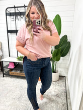 Load image into Gallery viewer, Embroidered Pocket High Rise Skinny Judy Blue Jeans