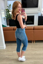 Load image into Gallery viewer, High Rise Cool Denim Pull On Capri Judy Blue Jeans