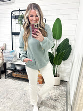 Load image into Gallery viewer, White Tummy Control Ankle Straight Judy Blue Jeans