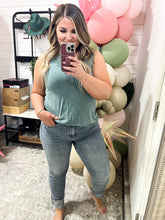 Load image into Gallery viewer, High Waist Vintage Wash Cuff Boyfriend Judy Blue Jeans