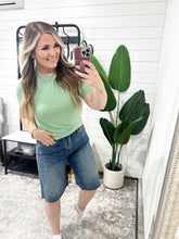 Load image into Gallery viewer, HW Rigid Magic Judy Blue Jort