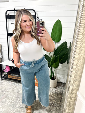 In or Out Wide Leg Cropped Pants Dusty Blue