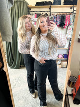 Load image into Gallery viewer, Checker Board Mesh Long Sleeve Top