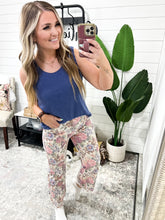 Load image into Gallery viewer, Vintage Floral Jeans