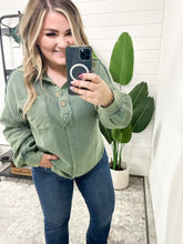 Load image into Gallery viewer, Don&#39;t Stop The Beat Collared Pullover