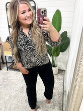 Load image into Gallery viewer, Magic Straight Pants in Black