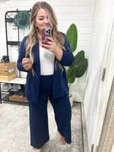 Load image into Gallery viewer, Magic Wide Leg Crop Pants in Navy