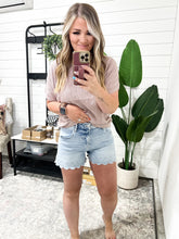 Load image into Gallery viewer, Scallop Hem Embroidered Risen Shorts