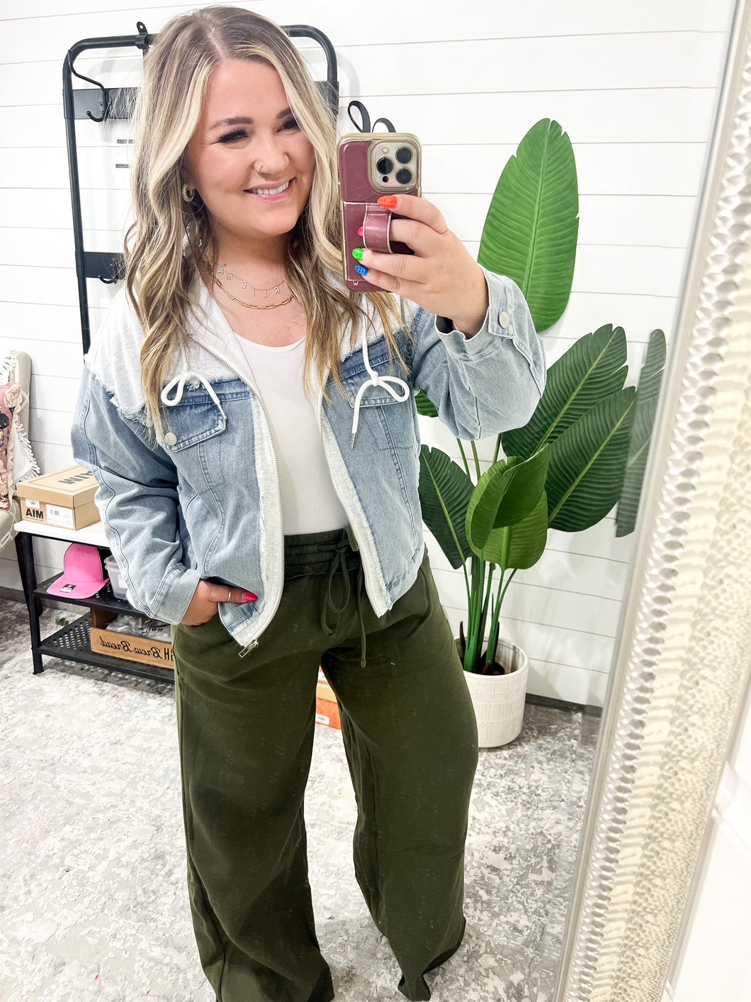 Lounge Line Wide Leg Sweats in Dark Olive