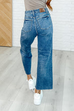 Load image into Gallery viewer, High Rise Rigid Magic Wide Leg Judy Blue Crop Jeans