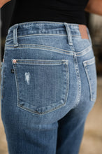 Load image into Gallery viewer, Julia High Rise 90&#39;s Straight Leg Judy Blue Jeans