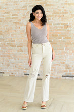 Load image into Gallery viewer, High Rise Distressed 90&#39;s Straight Judy Blue Jeans in Bone