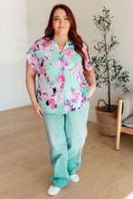 Load image into Gallery viewer, Lizzy Cap Sleeve Top in Lavender and Sky Floral