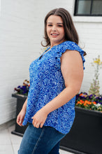 Load image into Gallery viewer, Lizzy Flutter Sleeve Top in Royal Blue and White Floral