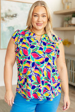 Load image into Gallery viewer, Lizzy Flutter Sleeve Top in Royal and Magenta Mod Floral