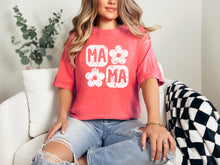 Load image into Gallery viewer, Mama Daisies Graphic Tee