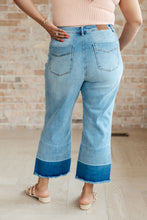 Load image into Gallery viewer, High Rise Wide Leg Crop Judy Blue Jeans in Medium Wash