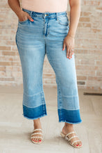 Load image into Gallery viewer, High Rise Wide Leg Crop Judy Blue Jeans in Medium Wash