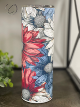 Load image into Gallery viewer, Patriotic Daisies 20oz Skinny Tumbler