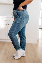 Load image into Gallery viewer, Payton Pull On Denim Judy Blue Joggers in Medium Wash