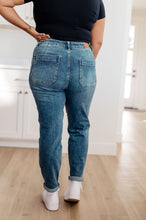 Load image into Gallery viewer, Payton Pull On Denim Judy Blue Joggers in Medium Wash