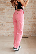 Load image into Gallery viewer, High Rise Cargo Straight Judy Blue Jeans in Pink