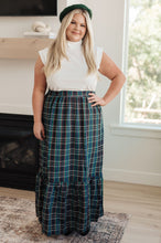 Load image into Gallery viewer, Ooh La La Beret in Forest