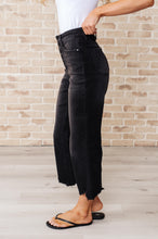 Load image into Gallery viewer, High Rise Button Fly Wide Leg Crop Judy Blue Jeans