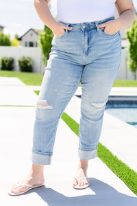 Americana Mid Rise Star Pocket Judy Blue Boyfriend Jeans