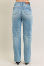 Load image into Gallery viewer, High Waist Rigid Magic Star Shaped Destroy 90&#39;s Straight Judy Blue Jeans