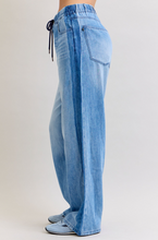 Load image into Gallery viewer, High Waist Wilhemina Elastic WB &amp; Side Panel Judy Blue Jeans