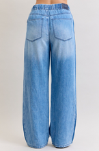 Load image into Gallery viewer, High Waist Wilhemina Elastic WB &amp; Side Panel Judy Blue Jeans