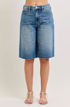 Load image into Gallery viewer, HW Rigid Magic Judy Blue Jort