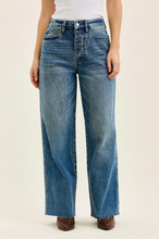 Load image into Gallery viewer, High Rise RIGID Wilhelmina Baggy Judy Blue Jeans