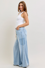 Load image into Gallery viewer, HW Featherweight Palazzo Shadow Light Pockets Judy Blue Jeans