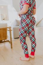 Load image into Gallery viewer, PREORDER: Short Sleeve Jogger PJ Set in Assorted Prints