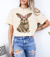 Load image into Gallery viewer, Faux Yarn Bunny Graphic Tee