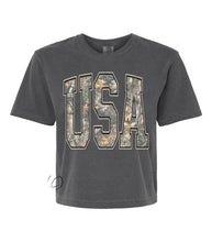 Load image into Gallery viewer, USA Camo CROPPED Graphic Tee