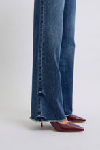 Load image into Gallery viewer, Effortless Edge Raw Hem Mid Rise Judy Blue Jeans