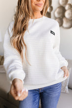 Load image into Gallery viewer, Ampersand Quilted Pullover in White