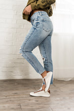 Load image into Gallery viewer, Ampersand 621 Denim