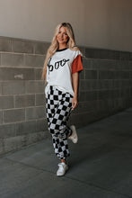 Load image into Gallery viewer, Ampersand Boyfriend Tee in Hey Boo-tiful