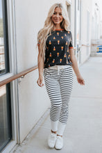 Load image into Gallery viewer, Ampersand Tee in Candy Corn Cutie